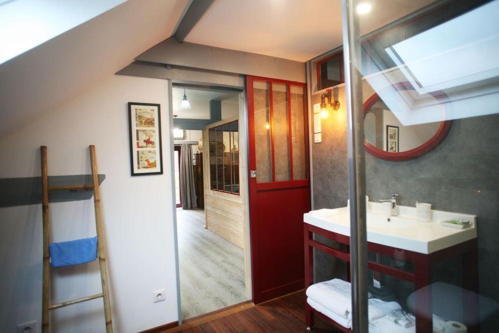 Le Clos Bener Yvre-l'Eveque Exterior photo